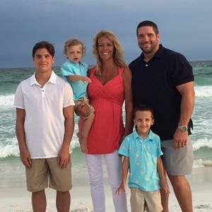 Meet your Posher, Becky